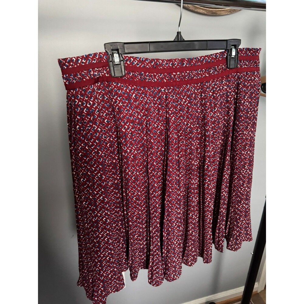 Banana Republic Pleated Skirt Womens 12 Burgundy Red Blue Geometric Knee Length